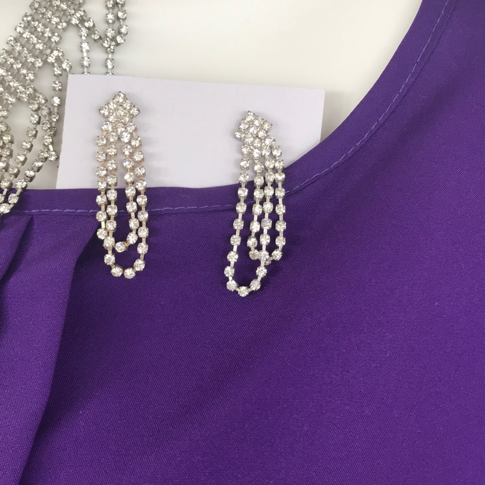 Diamond/Crystal Costume Necklace and Earrings - Picture 3 of 14
